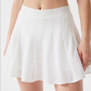 Outdoor Voices 4” Sport Skort with tags